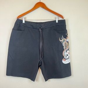 Ed Hardy Men’s NY City Skull Fleece Black Shorts Size XL NWT